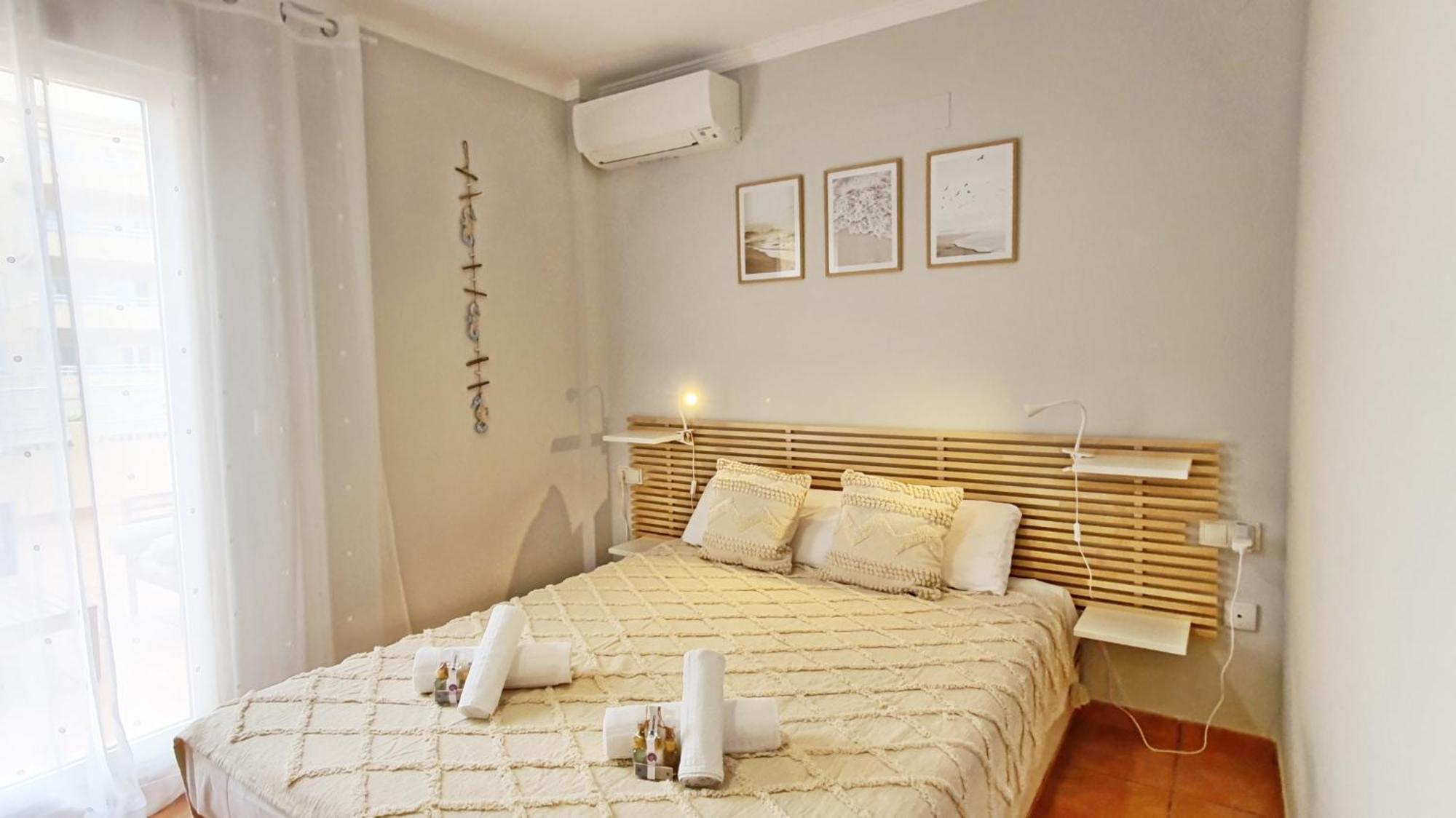 Apartamentos Par Tres - Oliva Nova Eksteriør billede